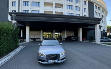 Audi Audi A3 (via RentalCar DXH)