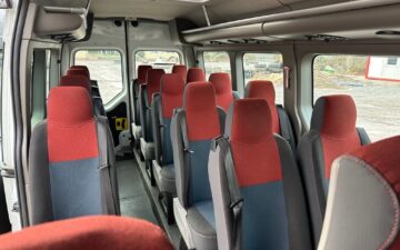 Rent Renault Master (For groups - daily trips)) 