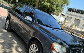 Volvo 6+1 SUV (via GL Auto Albania)