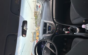 Hunday Accent (via Troci Rental)