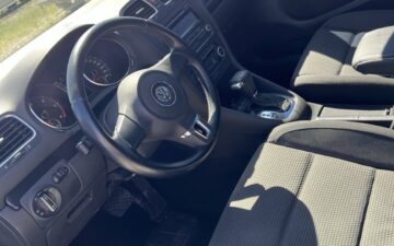 VW Golf 6 (via Troci Rental)