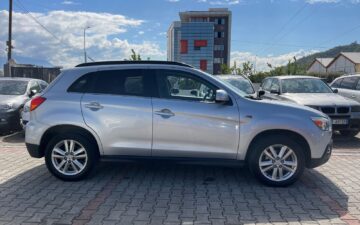 Забронировать Mitsubishi ASX 