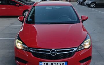 Opel Astra (via Rent & Go)