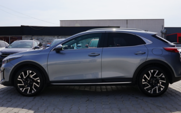 Kia Stonic 2025 (za pośrednictwem wypożyczalni Omaris)