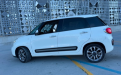 Fiat 500L o similar (a través de AutoRentals)