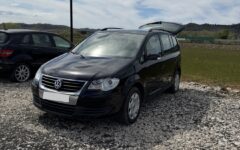 VW VW Touran 7 seats (via Kociu Rental)