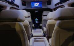 Hunday Grand Starex Limousine (via Albania Rent)