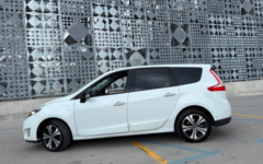 Renault Senic (a través de AutoRentals)