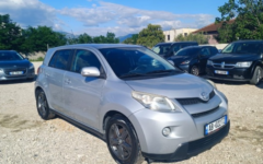 Toyota Urban Cruiser AB 022 TZ (a través de AutoRentals)